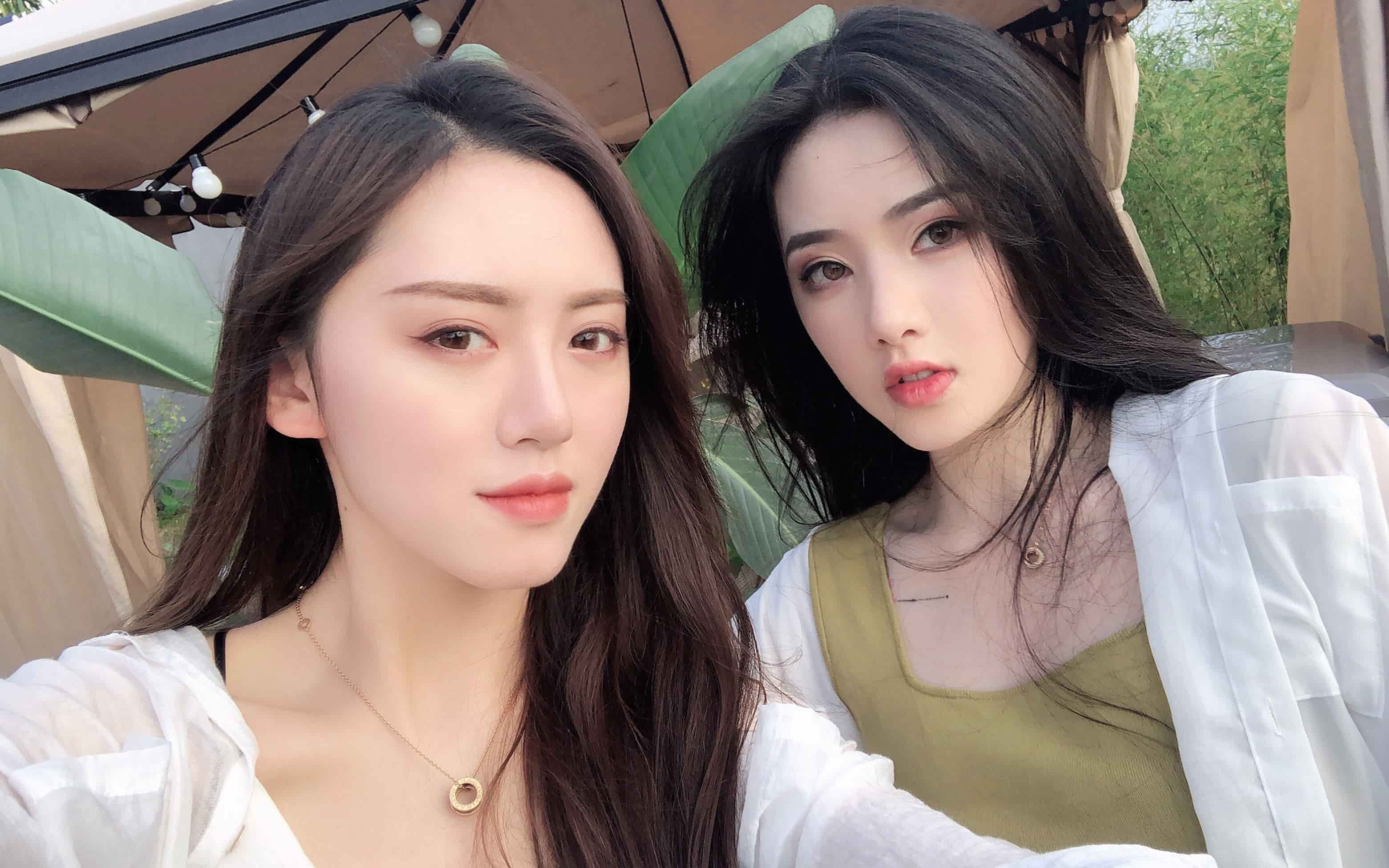 China girls lesbian